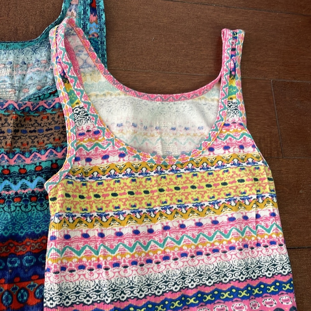 Colorful Patterned Tank Tops - Picture 5 of 9